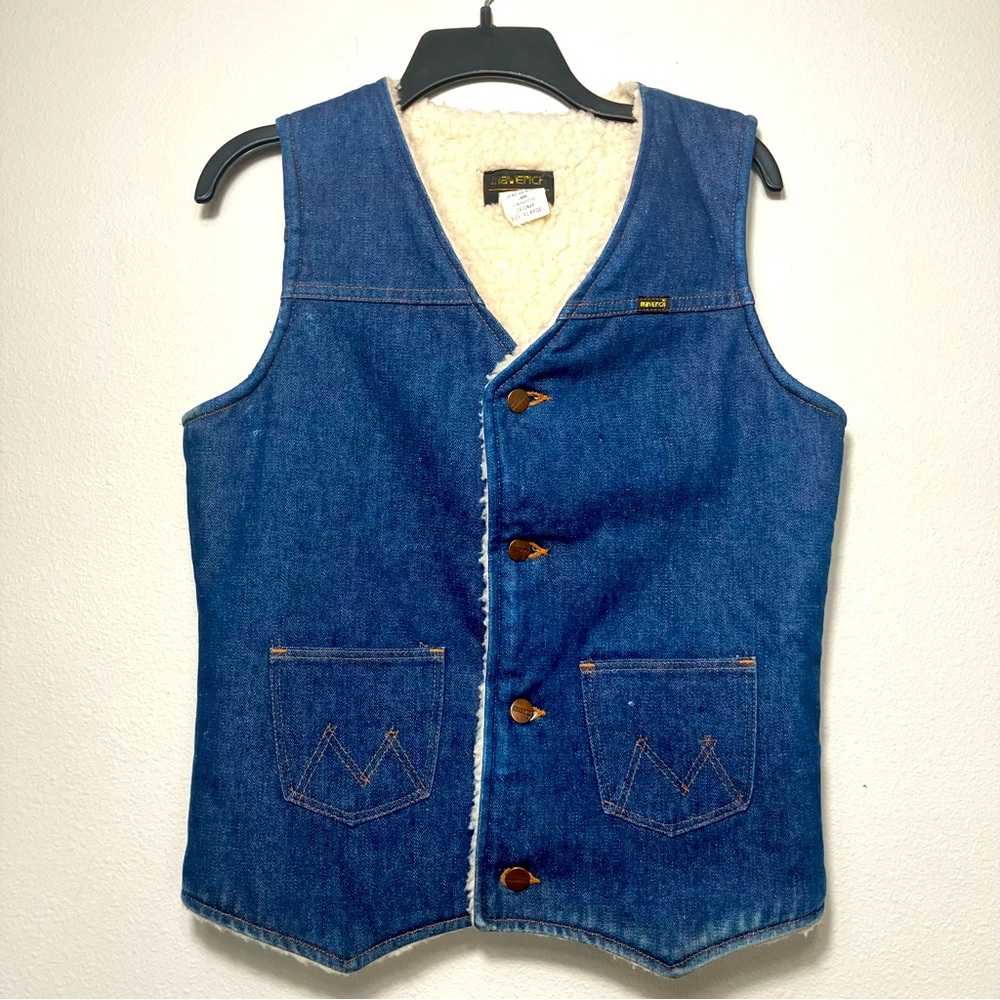 Vintage Maverick‎ Sherpa Shearling Lined Denim fits like medium Vest USA western
